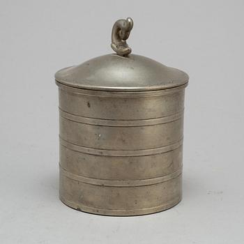 A lidded pewter box by Firma Svenskt Tenn, 1929.