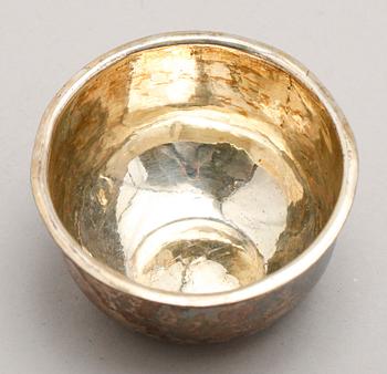 TUMLARE, silver, sannolikt Anders Ulfsberg, Nyköping (verksam 1762-1805). Vikt ca 14 g.