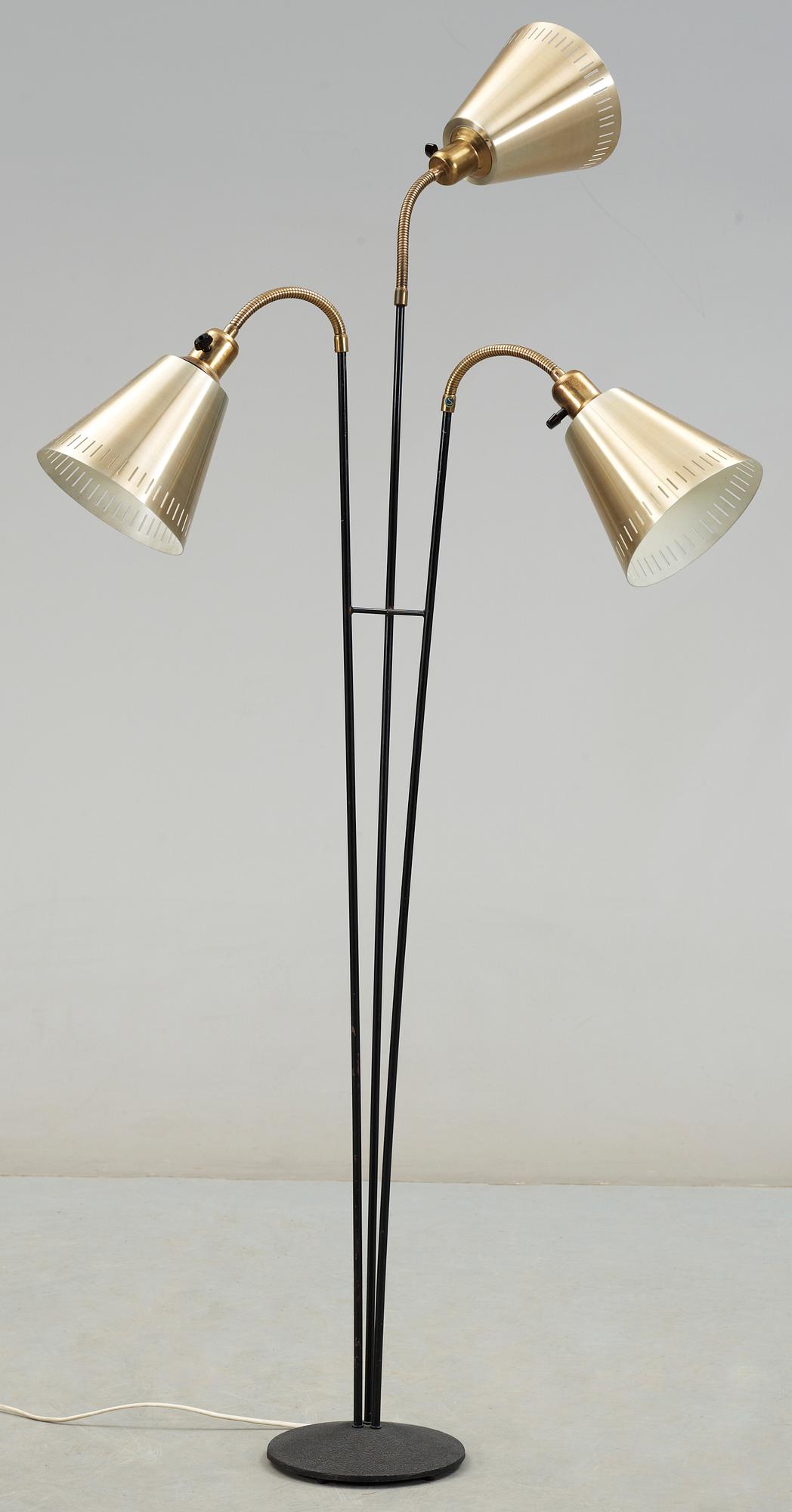 GOLVLAMPA, mässing och metall, 1960-tal.