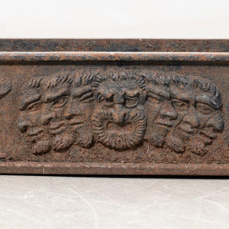 Anna Petrus, "Blomlåda Nr 1", Näfveqvarns bruk.