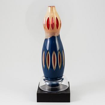 MATZ BORGSTRÖM, a glass vase or sculpture, Orrefors gallery 1990.