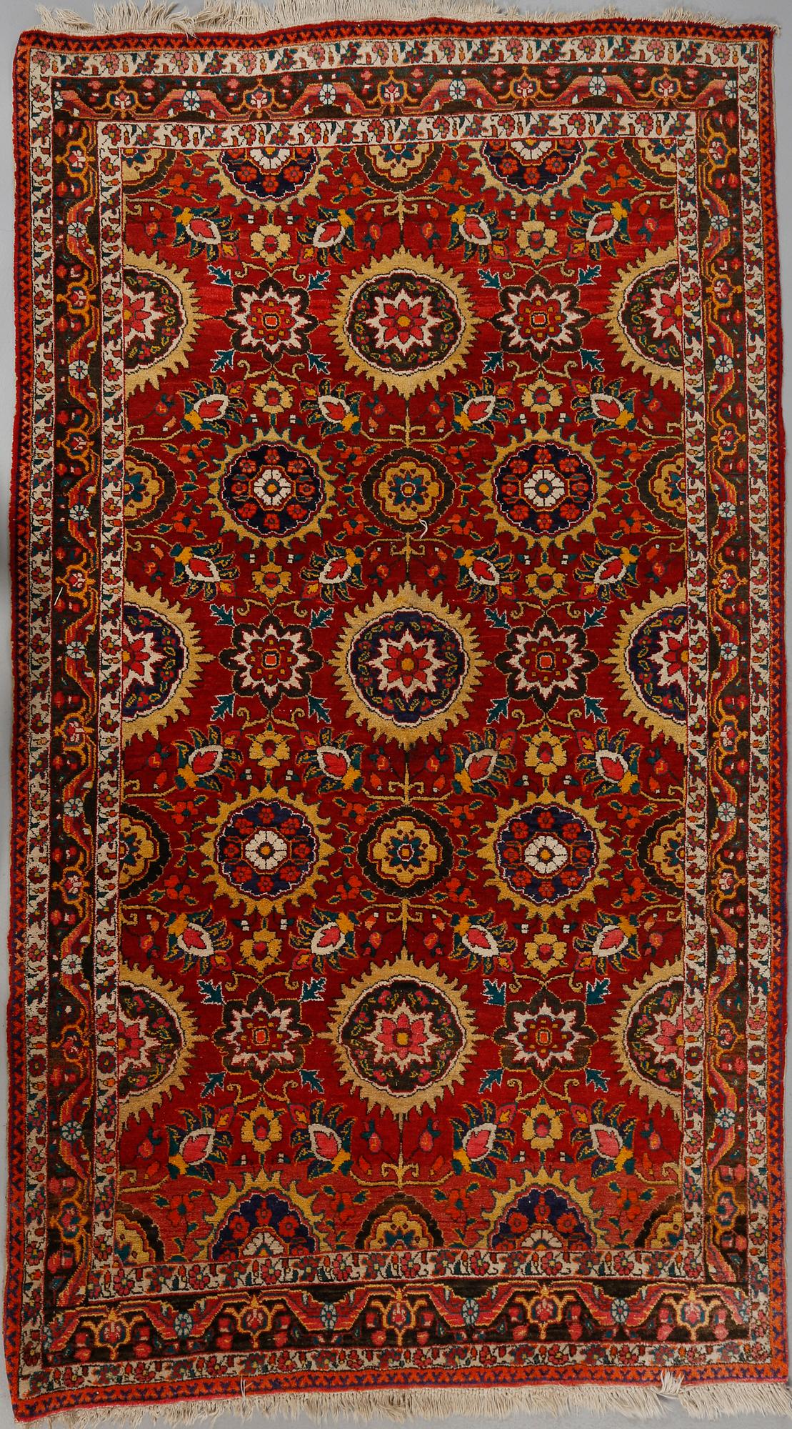 MATTA, orientalisk, old/semiantik, ca 238 x 140 cm.