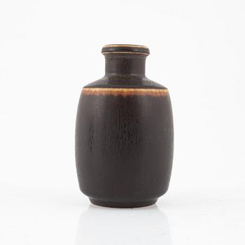 Eva Staehr-Nielsen, a stoneware vase, Saxbo Denmark, model no 176, mid 20thC.