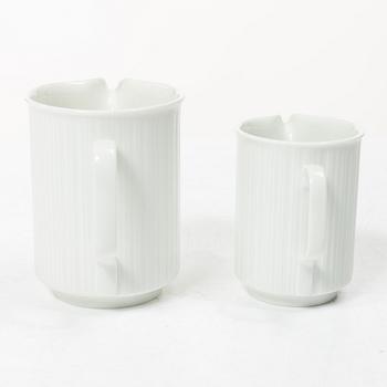 Tapio Wirkkala, A dinner service, 81 pieces, porcelain, “Variation”, Rosenthal Studio-line, designed in 1962.