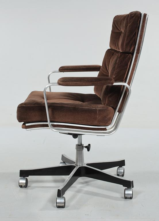 SKRIVBORDSSTOL, "Mondo", Karl-Erik Ekselius för JOC möbler, Vetlanda, 1970-tal.