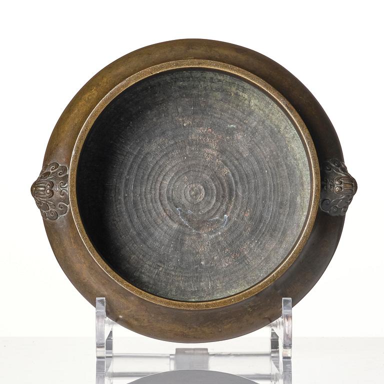A bronze censer, Qing dynasty with Xuande mark.