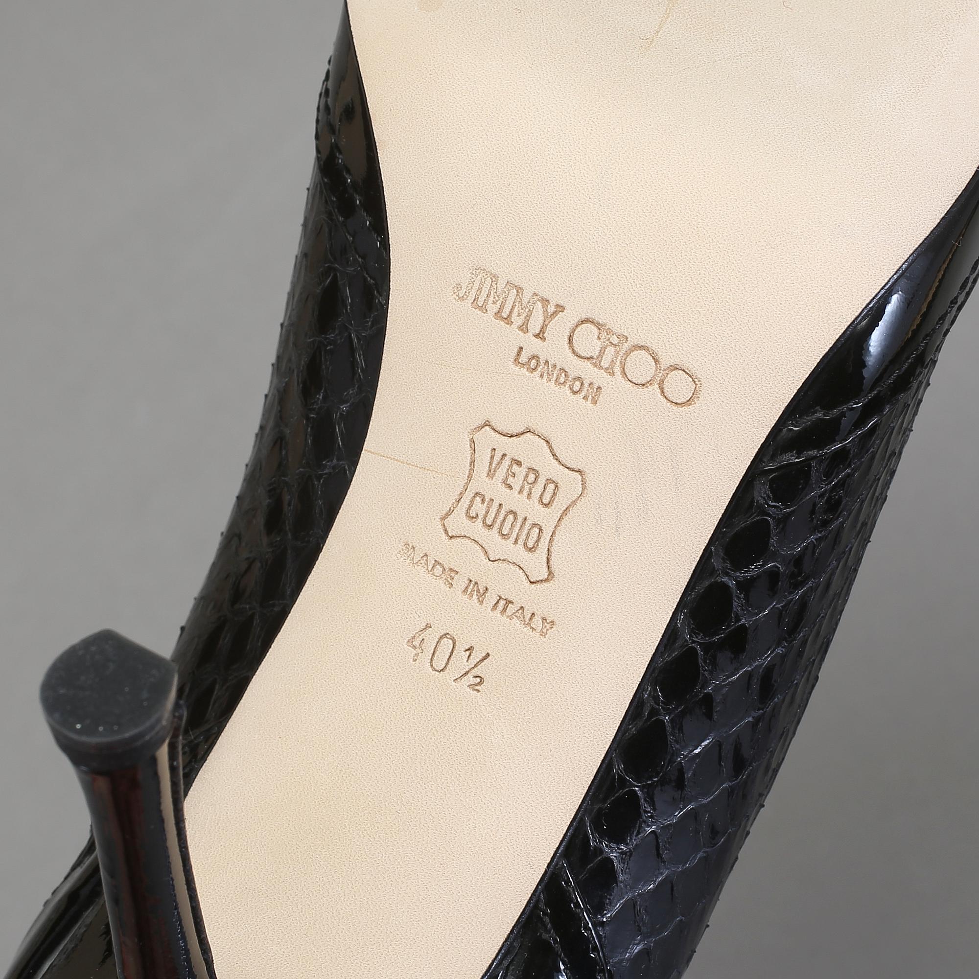 SKOR, Jimmy Choo.