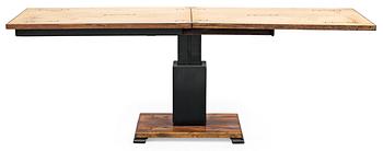 789. An Otto Wretling adjustable table, ´Idealbordet´ (The Ideal Table), Umeå 1930´s.
