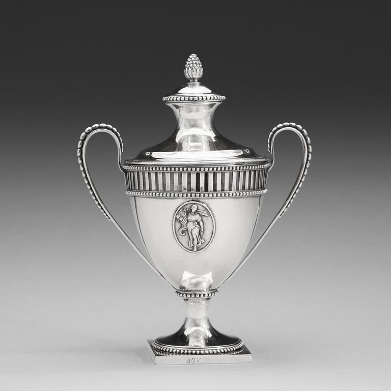 A Swedish 18th century silver sugar-bowl and cover, mark of Petter Eneroth, Stockholm 1787.