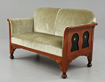 SOFFA, Nordiska Kompaniet, omkring 1910.