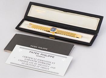 PATEK PHILIPPE, Ellipse, armbandsur, 22 x 20 mm.