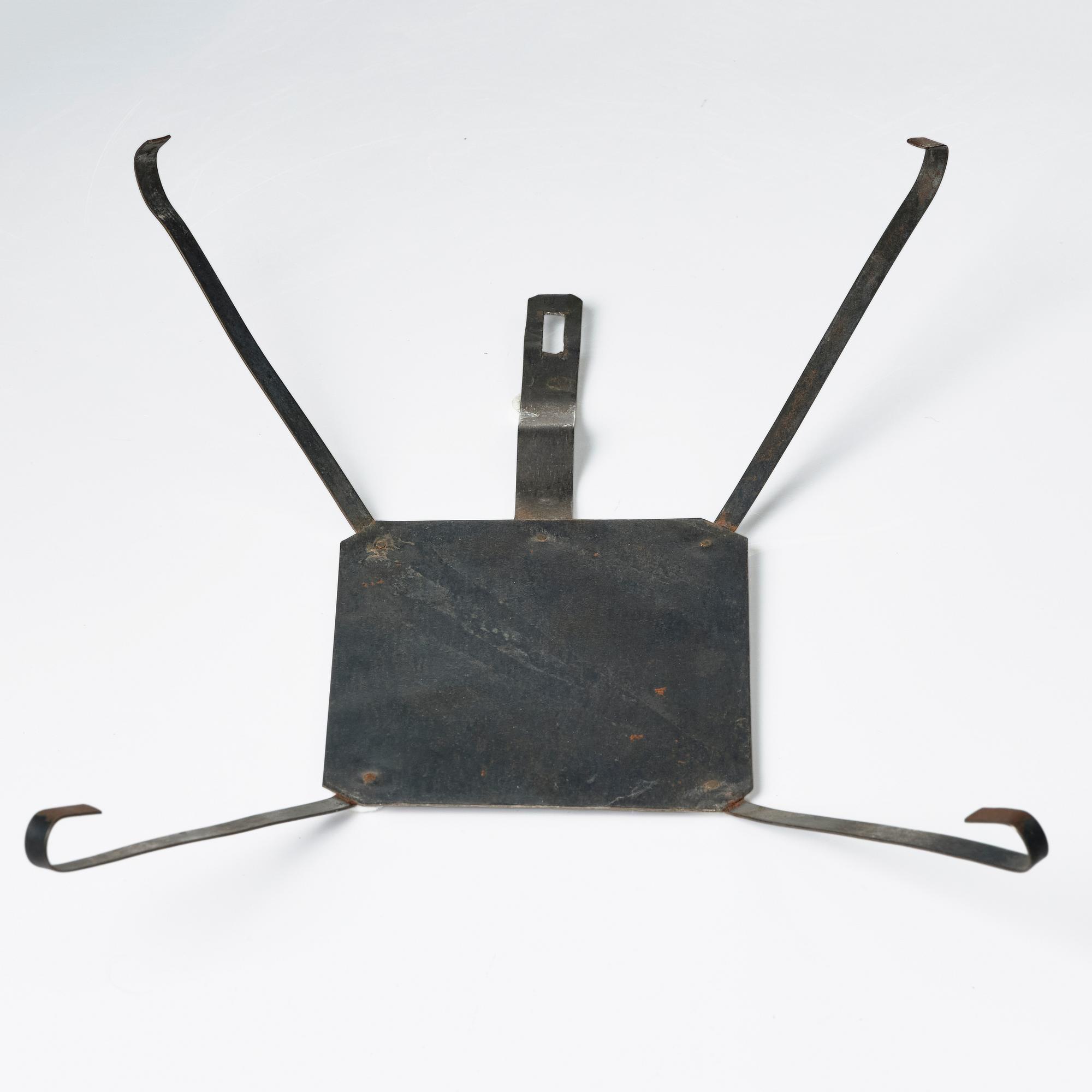 Wilhelm Kåge, a faience dish, Gustavsberg, Sweden, 1942.
