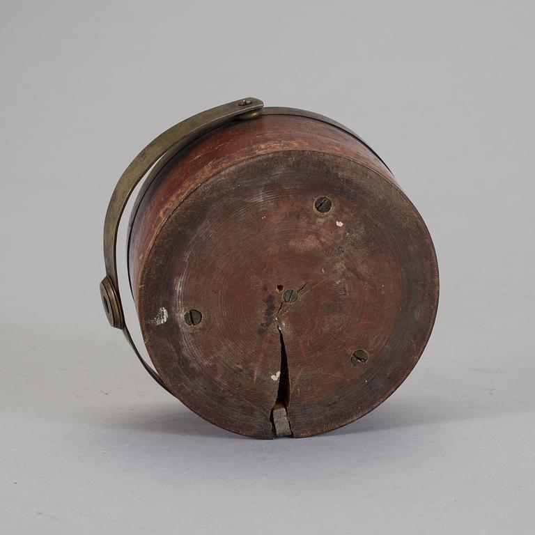 KOMPASS, mässing och björk, sannolikt Sverige, troligen 1700/1800-tal.