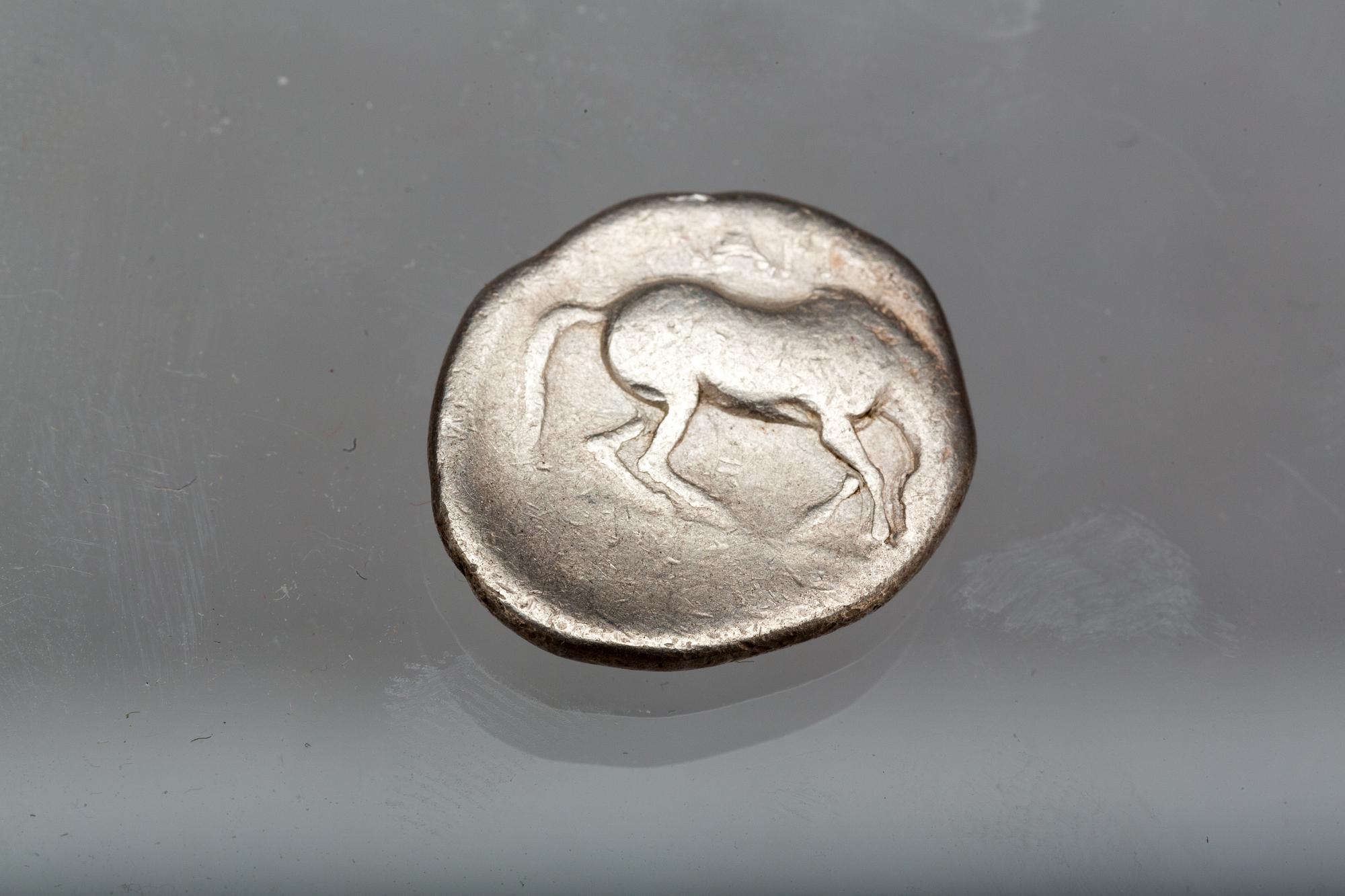 MYNT, silver Drachm. Grekland 365-356 f.kr. Ca 6g.