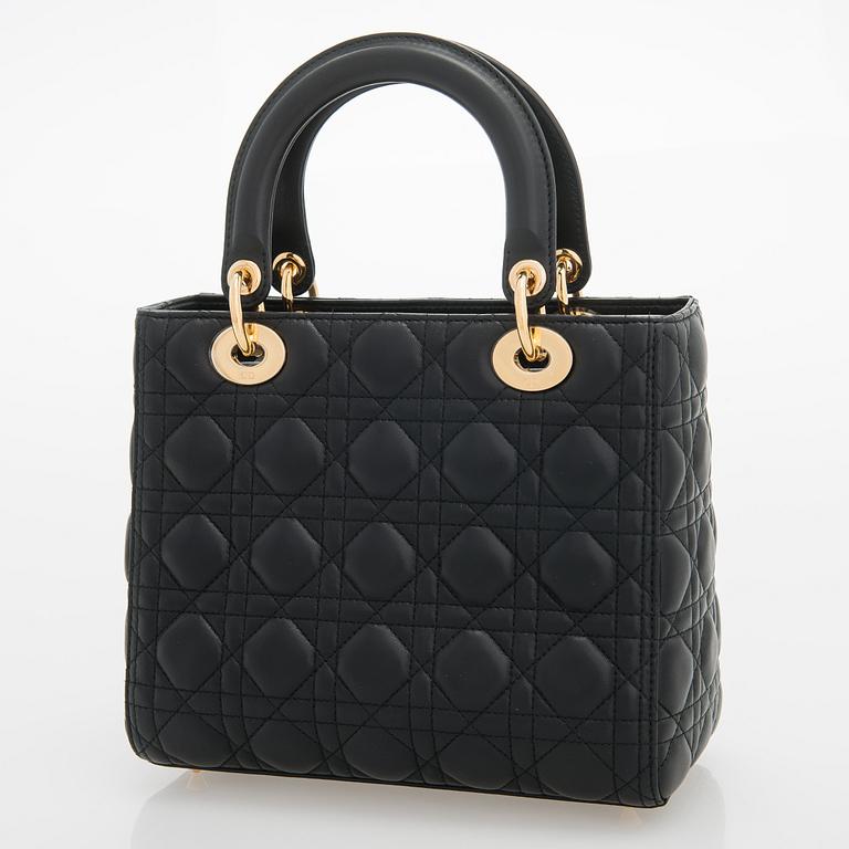 Christian Dior, "Lady Dior medium", väska.
