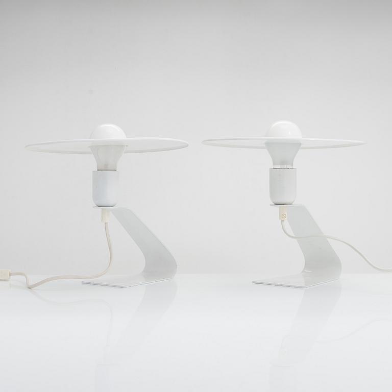 A pair of 1980s table lights.
