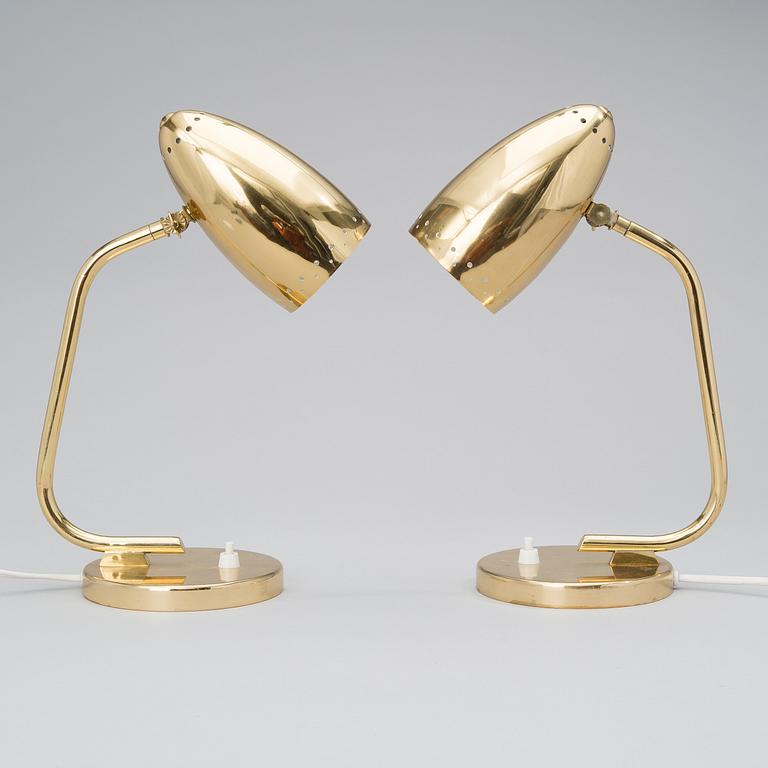 A SET OF TWO TABLE- OR WALL LAMPS. Manufactured by Itsu, 1950s.