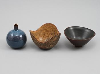 PARTI STENGODS, 3 delar, bl a Carl-Harry Stålhane, Rörstrand, 1900-talets andra hälft.