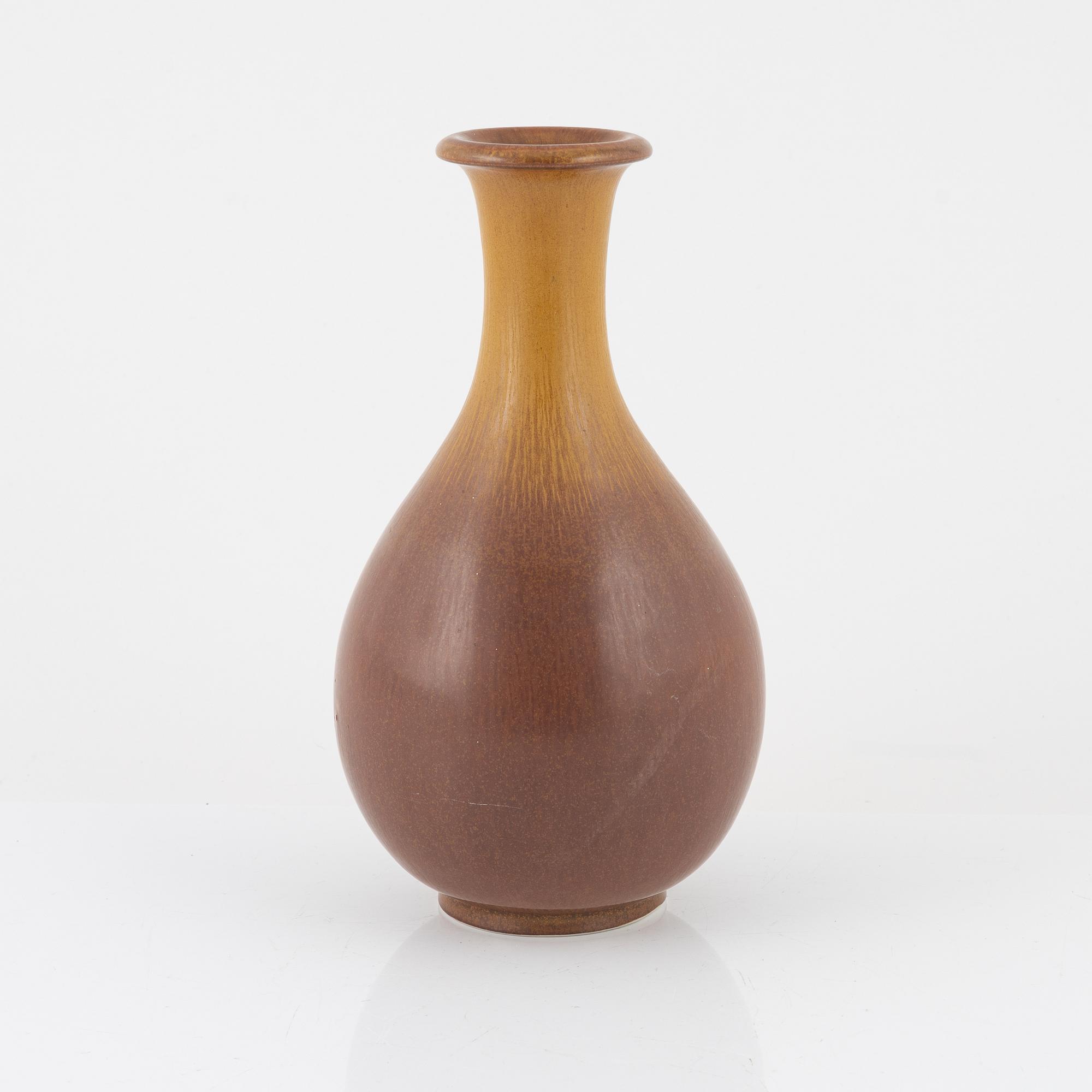 Gunnar Nylund, a stoneware vase from Rörstrand.