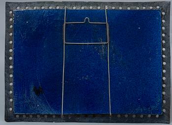 Birger Kaipiainen, A CERAMIC DISH.