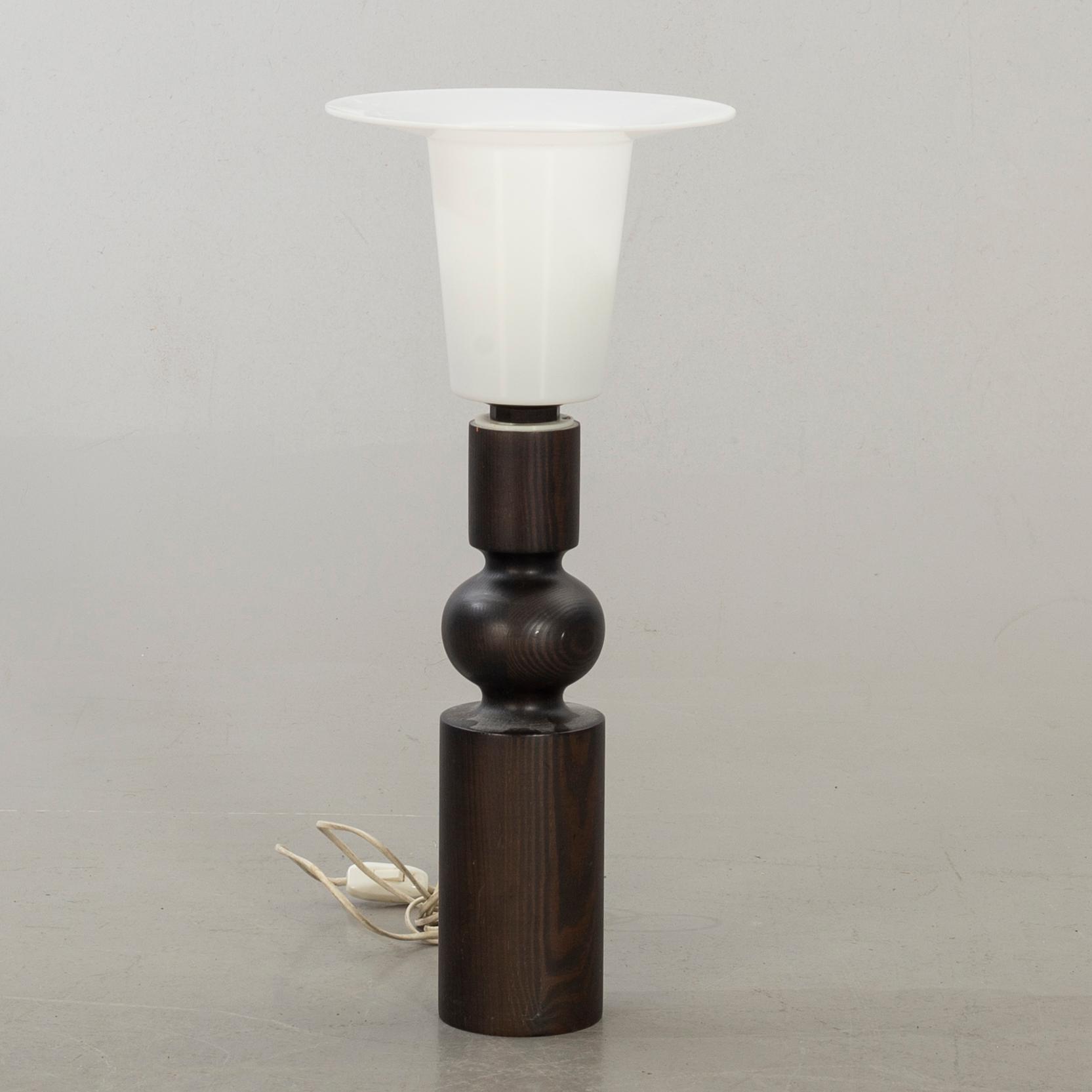 A table lamp design  Östen Kristiansson Luxus.
