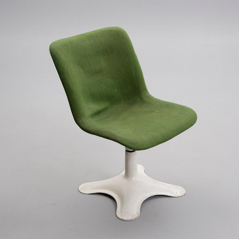 YRJÖ KUKKAPURO, tuoli, malli 415, Avarte, 1980-luvun alku.