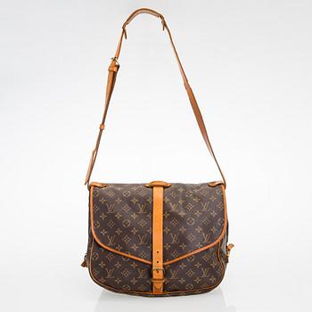 Louis Vuitton, "Saumur 35" väska.