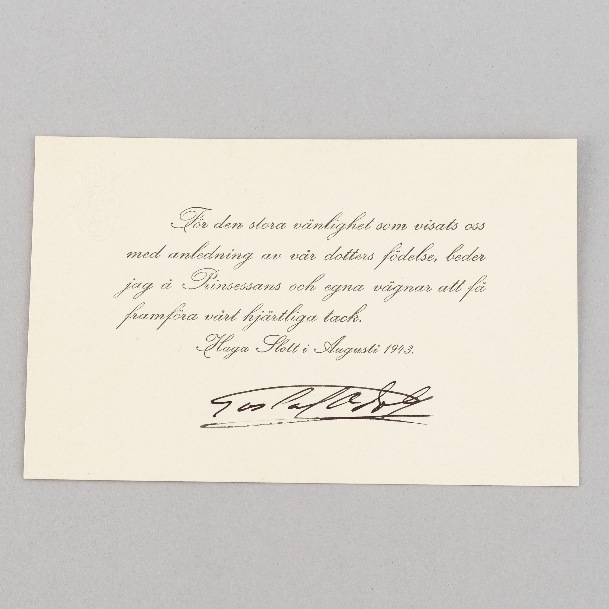 A swedish silver beaker with mark of GAB 1909 and a swedish royal letter from 1943.