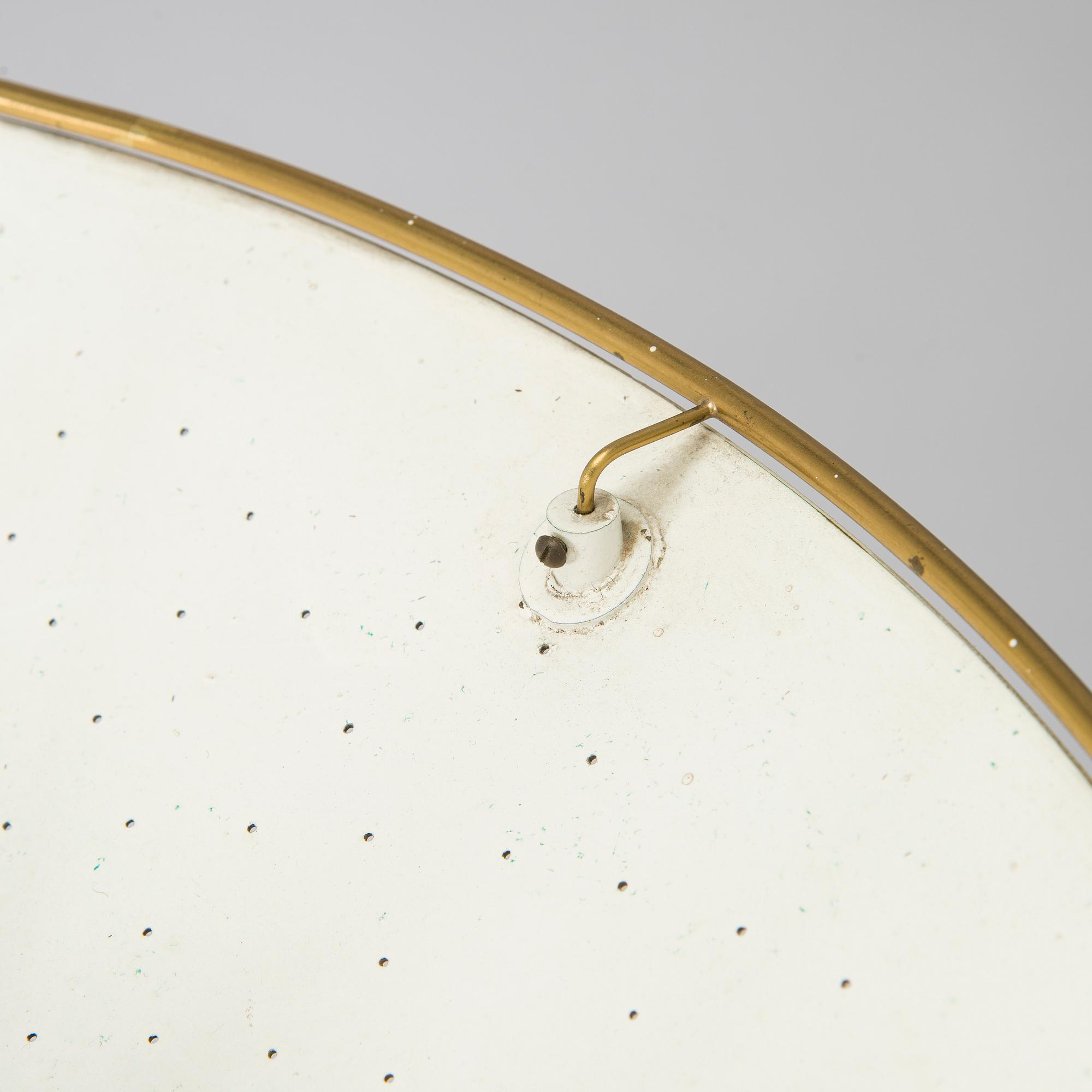 Paavo Tynell, taklampa, modell K2-33, Idman 1900-talets mitt.