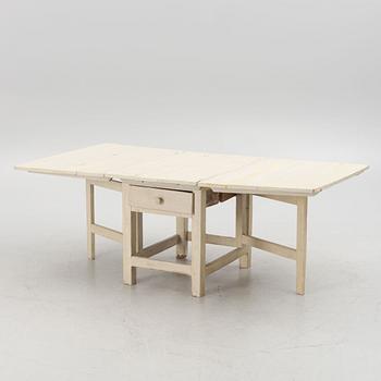 Drop-leaf table, 19th century.