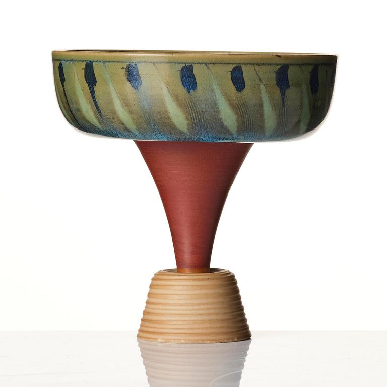 Wilhelm Kåge, skål på fot, "Farsta Spirea", stengods, Gustavsbergs studio, 1957.