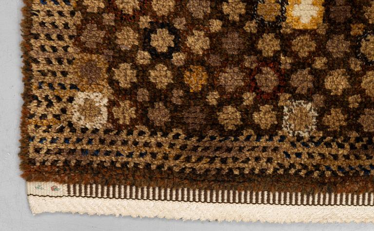 Barbro Nilsson, Barbro Nilsson, a carpet, "Bankrabatten brun", knotted pile, ca 205,5  x 202 cm. Signed AB MMF BN.