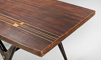 SOFFBORD, troligen Slutarps Möbelindustri, 1900-talets andra hälft.