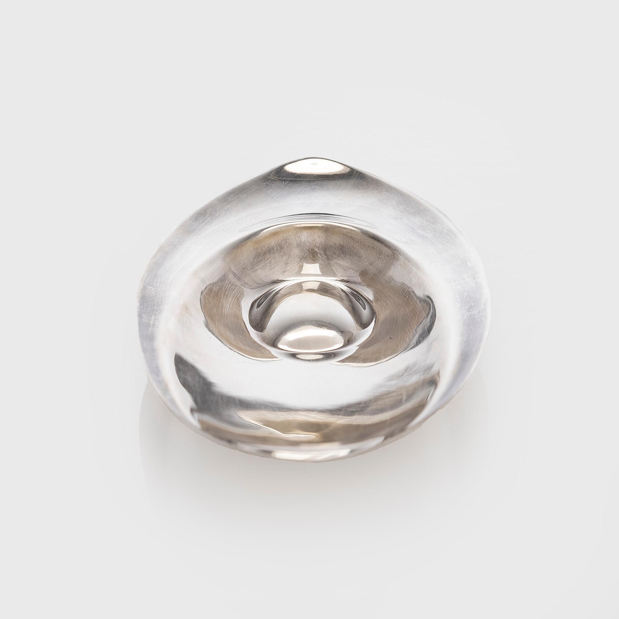 Tapio Wirkkala, A silver dish, TW114, marked TW, Hopeakeskus, Hämeenlinna 1963. Design year 1956.