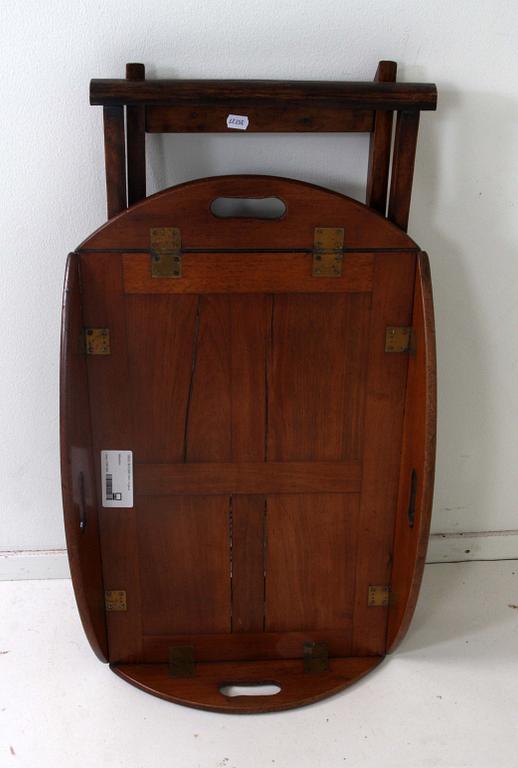 BUTLERS TRAY, England.