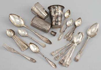 PARTI SILVER, 25 delar, Sverige, 1800-tal och 1900-tal. Vikt ca 553 g.