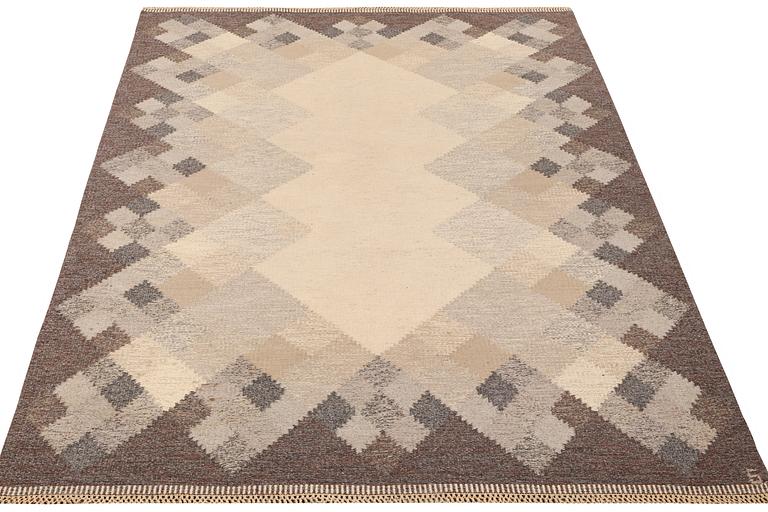 Brita Svefors, matta, rölakan, signerad S, ca. 286 x 194 cm.