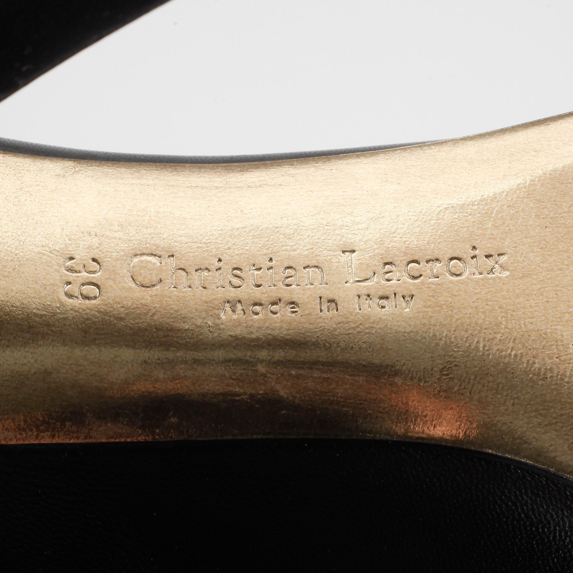 SKOR, Christian LaCroix.