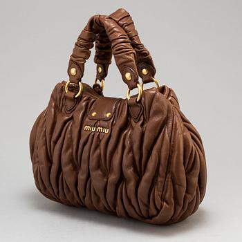 MIU MIU, väska "Matelasse".