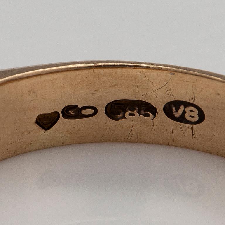 Sormus, briljanttihiotut timantit, 14K kultaa, Kulta-Malli, Helsinki 1998.