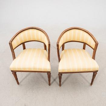 Baljfåtöljer, ett par, sengustaviansk stil 1800-talets slut.