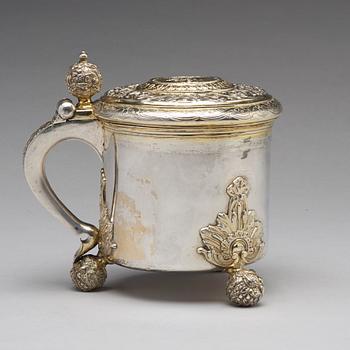 A Swedish 18th century parcel-gilt silver tankard, mark of Nils Dahl, Linkoping (1739-1786).