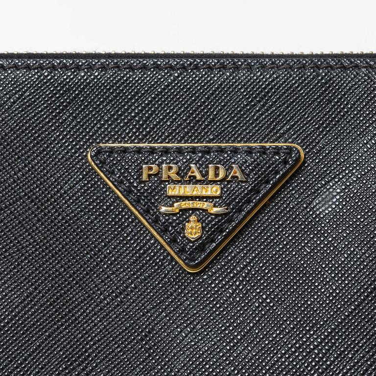 Prada, a 'Galleria' handbag.