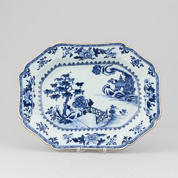 A chinese blue and white serving dish, Qianlong (1736-95).