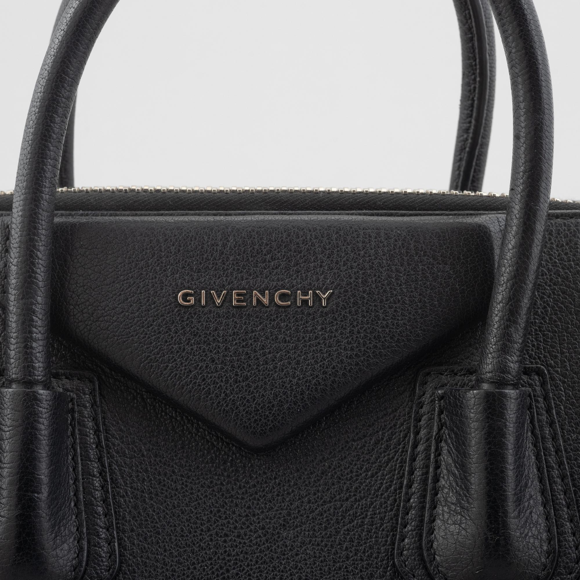 Givenchy, väska. "Antigona".