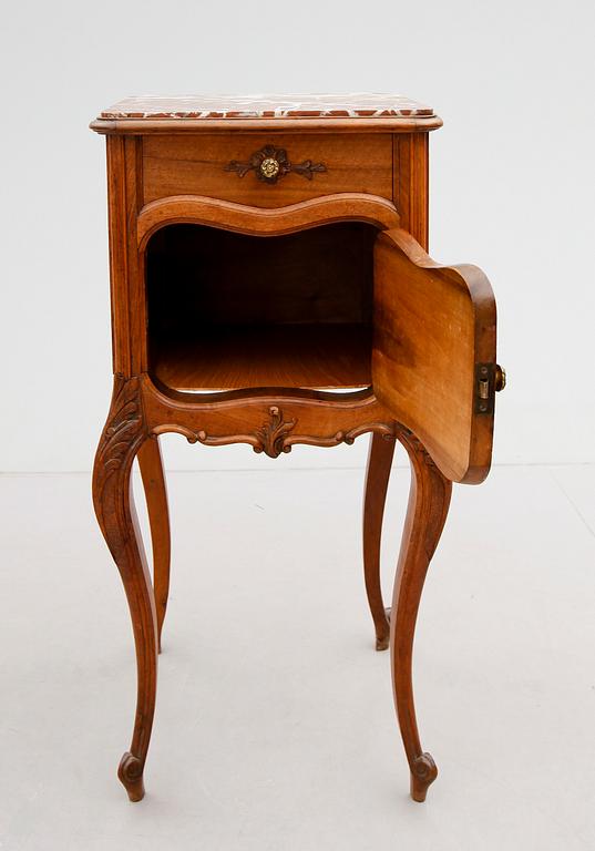 POTTSKÅP, Frankrike, 1800-talets andra hälft.