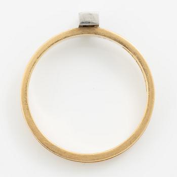 Björn Weckström, ring, 18K guld med en runda briljantslipade diamanter, Finland 1976.