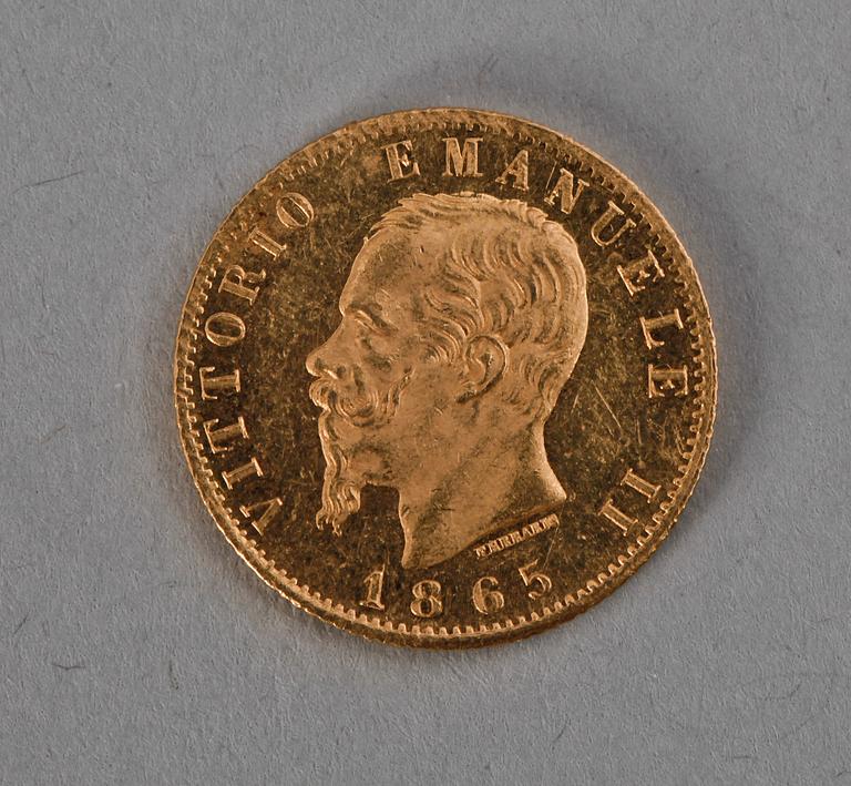 MYNT, 2 st, guld 21K, 20 Lire Vittorio Emanuelle II, Italien 1863 resp 1865. Totalvikt ca 13 gram.