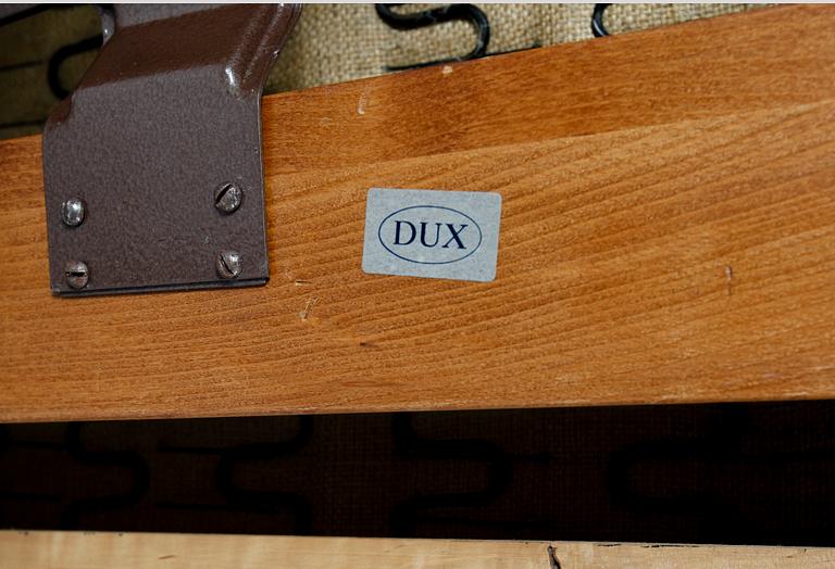 FÅTÖLJ OCH FOTPALL, Dux, 1960-tal.