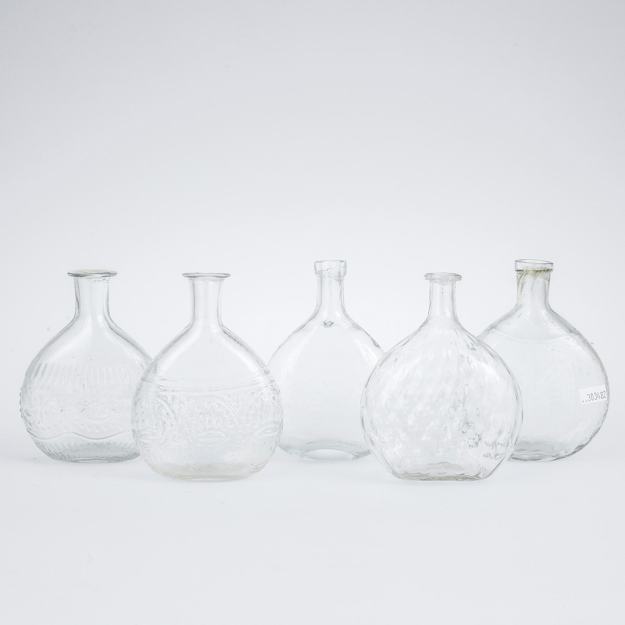 FLASKOR, 5 st, glas, 1800-tal.